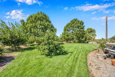 1096 Red Tail Rd, Healdsburg, CA 95448 photo 28