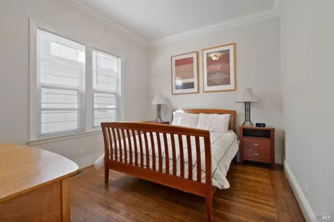 715 Ohio St, Vallejo, CA 94590 photo 2
