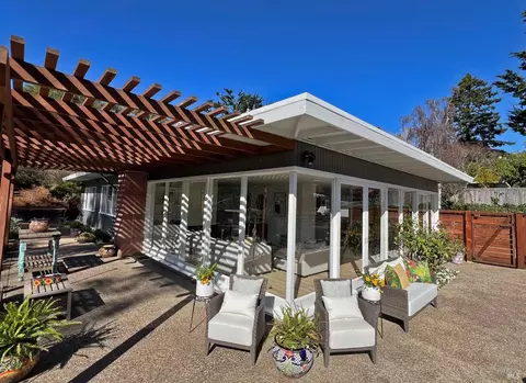 232 Ricardo Rd, Mill Valley, CA 94941