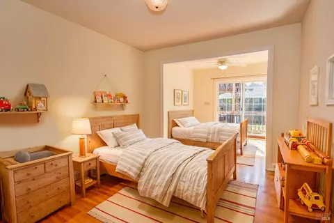 Bedroom - 1321 Nebraska St, Vallejo, CA 94590 photo 3 of 4