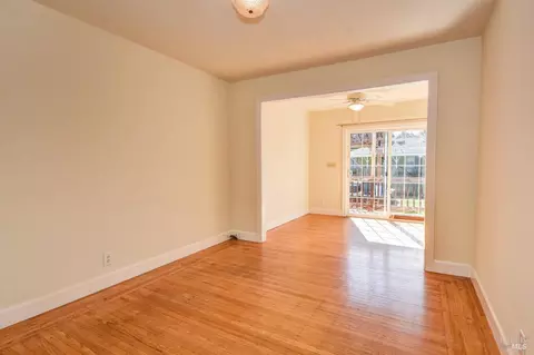 Living - 1321 Nebraska St, Vallejo, CA 94590 photo 5 of 5