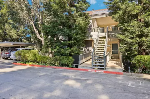 Exterior - 95 Anchorage Rd #95, Sausalito, CA 94965 photo 2 of 5