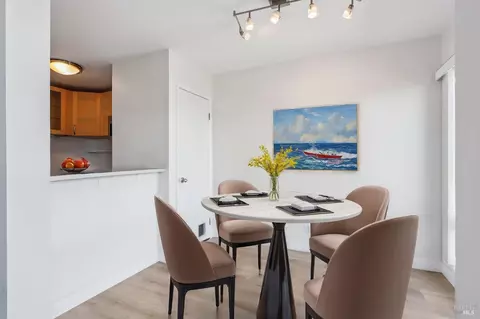 Dining - 95 Anchorage Rd #95, Sausalito, CA 94965 photo 1 of 1