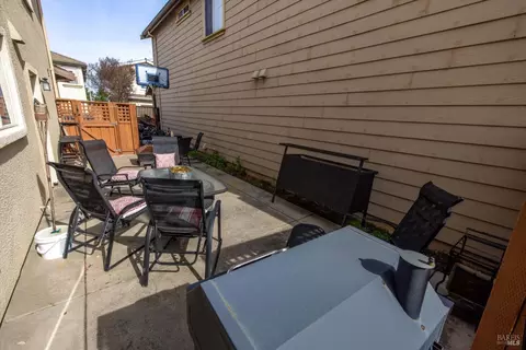 3056 Puffin Cir, Fairfield, CA 94533 photo 38