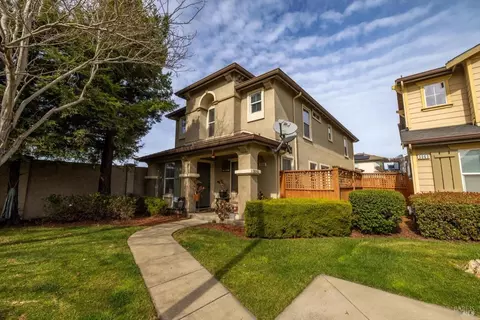 3056 Puffin Cir, Fairfield, CA 94533 photo 3
