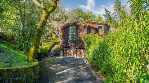 Exterior - 170 Oak Ave, San Anselmo, CA 94960 photo 26 of 29