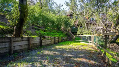 Exterior - 170 Oak Ave, San Anselmo, CA 94960 photo 20 of 29