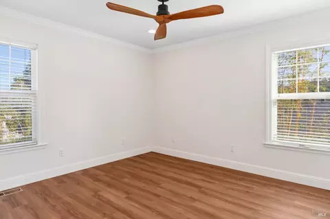 Bedroom - 211 Gilger Ave, Martinez, CA 94553 photo 1 of 7