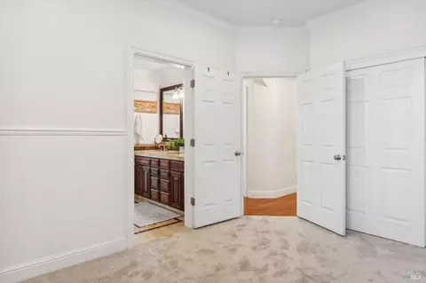 Bedroom - 211 Gilger Ave, Martinez, CA 94553 photo 5 of 7