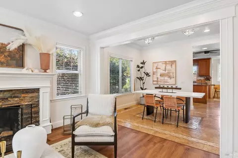 Dining - 211 Gilger Ave, Martinez, CA 94553 photo 1 of 4