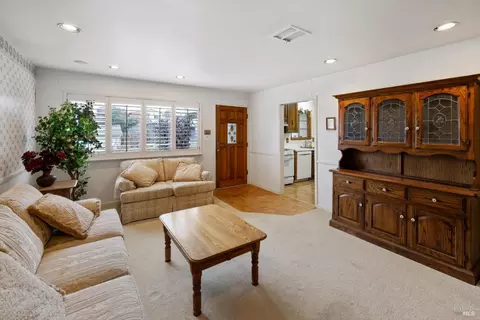 215 Arguello Ave, Vallejo, CA 94591 photo 7