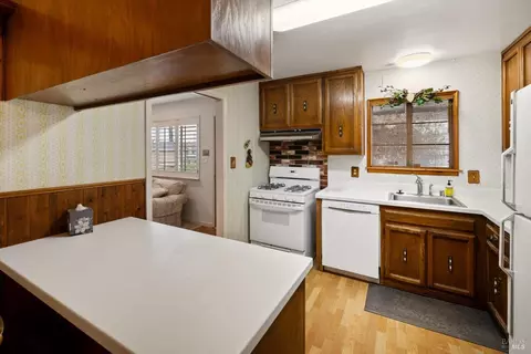 215 Arguello Ave, Vallejo, CA 94591 photo 9