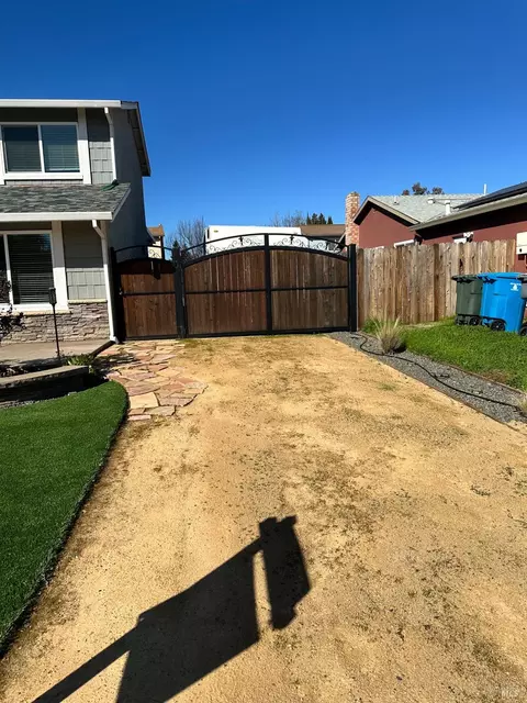 1115 Kent Ct, Dixon, CA 95620 photo 3