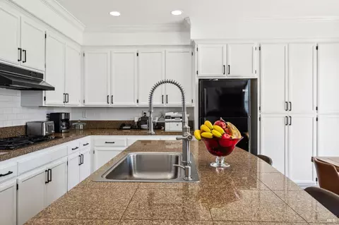 1402 Birdie Dr, Windsor, CA 95492 photo 17
