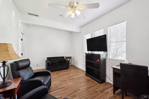 1402 Birdie Dr, Windsor, CA 95492 photo 25