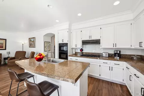 1402 Birdie Dr, Windsor, CA 95492 photo 13