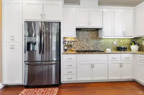 6650 Chalk Hill Ln, Vallejo, CA 94591 photo 9