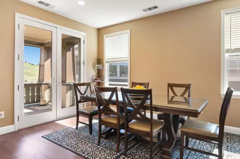 6650 Chalk Hill Ln, Vallejo, CA 94591 photo 5