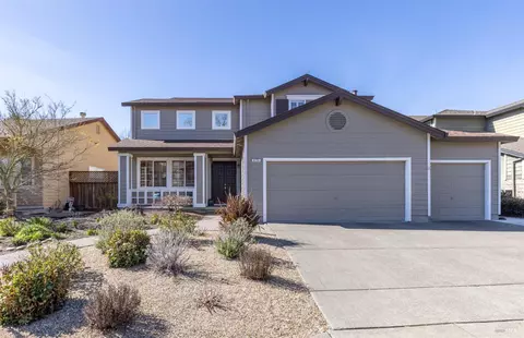 8735 Holly Leaf Dr, Windsor, CA 95492 photo 2