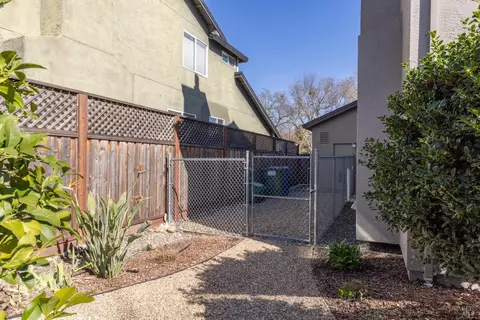 8735 Holly Leaf Dr, Windsor, CA 95492 photo 41
