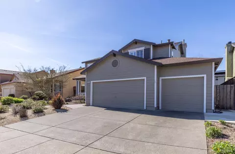 8735 Holly Leaf Dr, Windsor, CA 95492 photo 3