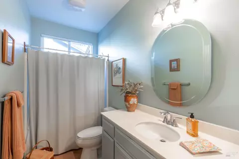 8735 Holly Leaf Dr, Windsor, CA 95492 photo 31