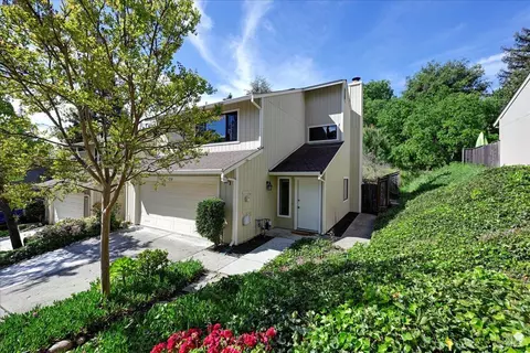 2408 Heatherleaf Ln, Martinez, CA 94553 photo 3