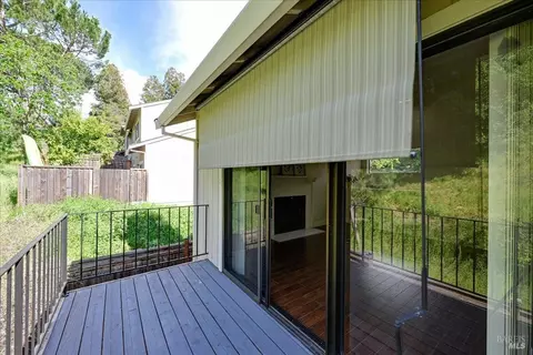 2408 Heatherleaf Ln, Martinez, CA 94553 photo 12