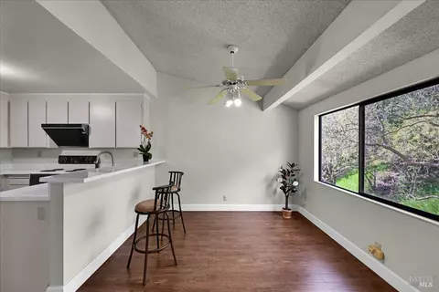 2408 Heatherleaf Ln, Martinez, CA 94553 photo 13