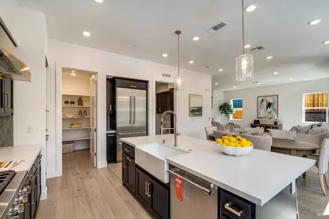 Kitchen - 103 Grace Ln, Napa, CA 94559 photo 3 of 4