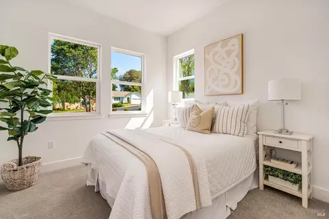 Bedroom - 103 Grace Ln, Napa, CA 94559 photo 1 of 4