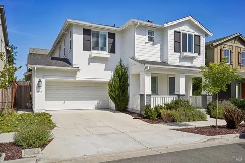 1616 Rose Clover St, Santa Rosa, CA 95403