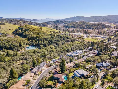 20 Stanton Way, Mill Valley, CA 94941 photo 3