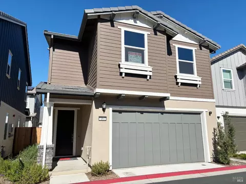 484 Sanchez Ct, Sonoma, CA 95476