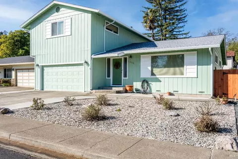 Exterior - 1344 Laurel Ave, Ukiah, CA 95482 photo 11 of 11