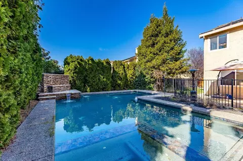 Exterior - 925 Dunerose Ct, Vacaville, CA 95687 photo 17 of 20
