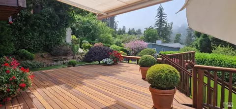 818 Smith Rd, Mill Valley, CA 94941 photo 2