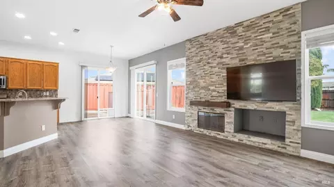 1850 Regency Pkwy, Dixon, CA 95620 photo 22