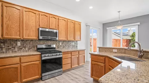 1850 Regency Pkwy, Dixon, CA 95620 photo 15