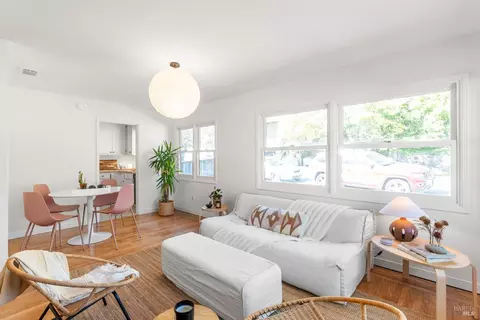 205-209 Bolinas Rd, Fairfax, CA 94930