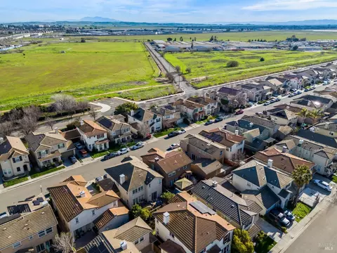 2442 Sheldon Dr, Fairfield, CA 94533 photo 36