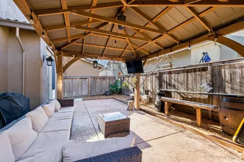 2442 Sheldon Dr, Fairfield, CA 94533 photo 33