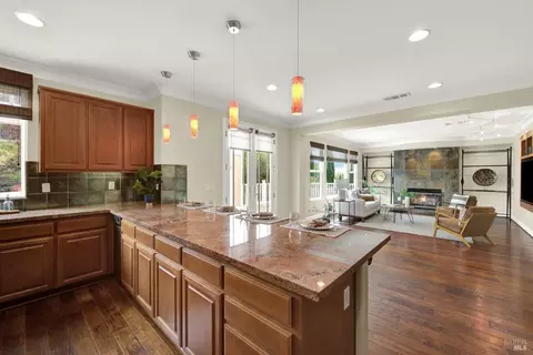 Kitchen - 754 Duet Dr, Fairfield, CA 94534 photo 14 of 15
