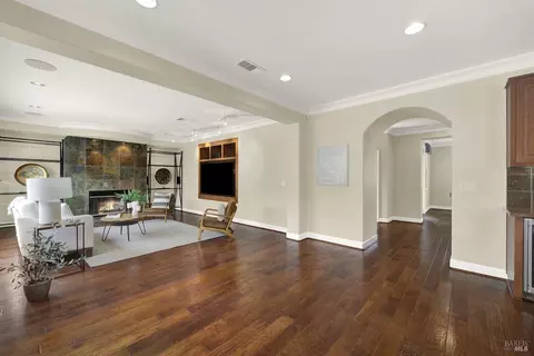 Living - 754 Duet Dr, Fairfield, CA 94534 photo 5 of 8