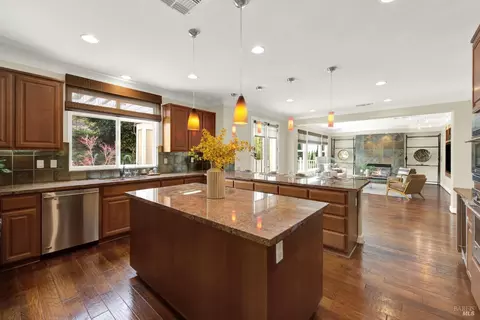 Kitchen - 754 Duet Dr, Fairfield, CA 94534 photo 3 of 15