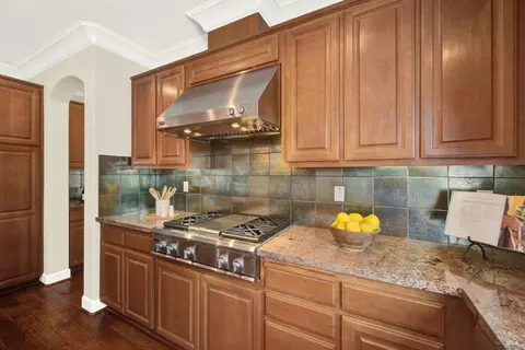 Kitchen - 754 Duet Dr, Fairfield, CA 94534 photo 8 of 15
