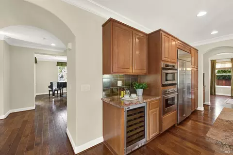 Entry Way - 754 Duet Dr, Fairfield, CA 94534 photo 4 of 15