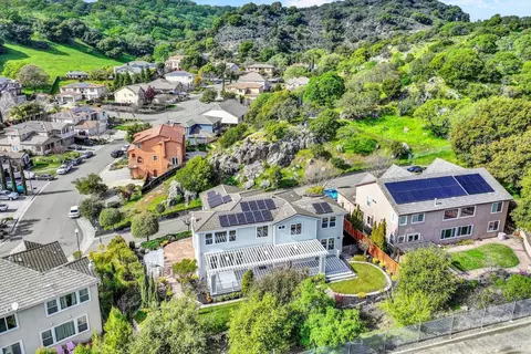 View/Area - 754 Duet Dr, Fairfield, CA 94534 photo 2 of 4
