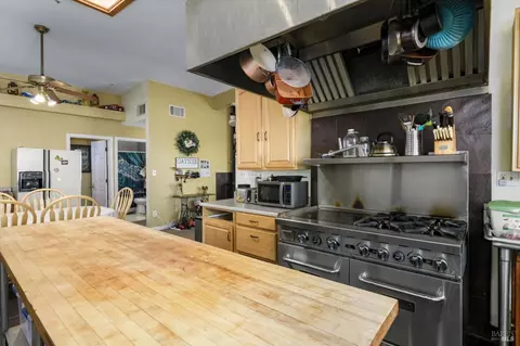 Kitchen - Undisclosed, Vacaville, CA 95688 photo 4 of 5