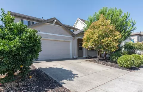 2632 Barndance Ln, Santa Rosa, CA 95407
